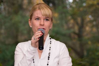 Annika Dietrich - Freie Trauung Magdeburg